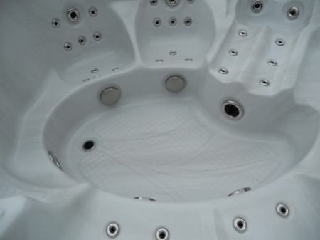 Гидромассажный бассейн Sunrans SR873 Гидромассажный бассейн Sunrans SR873